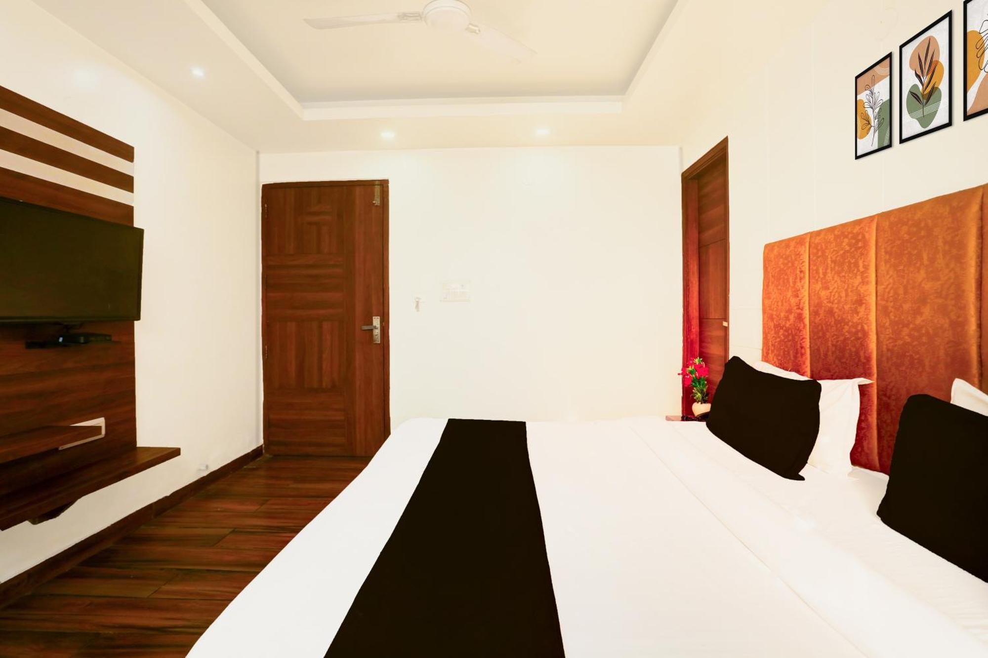 Hotel Super Collection O Amritsar Near Bus Stand Exteriér fotografie