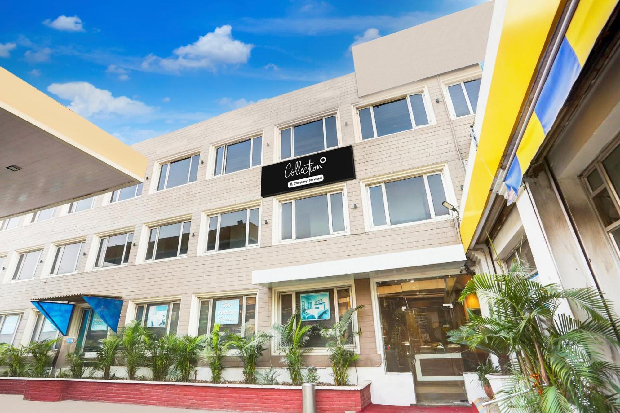 Hotel Super Collection O Amritsar Near Bus Stand Exteriér fotografie